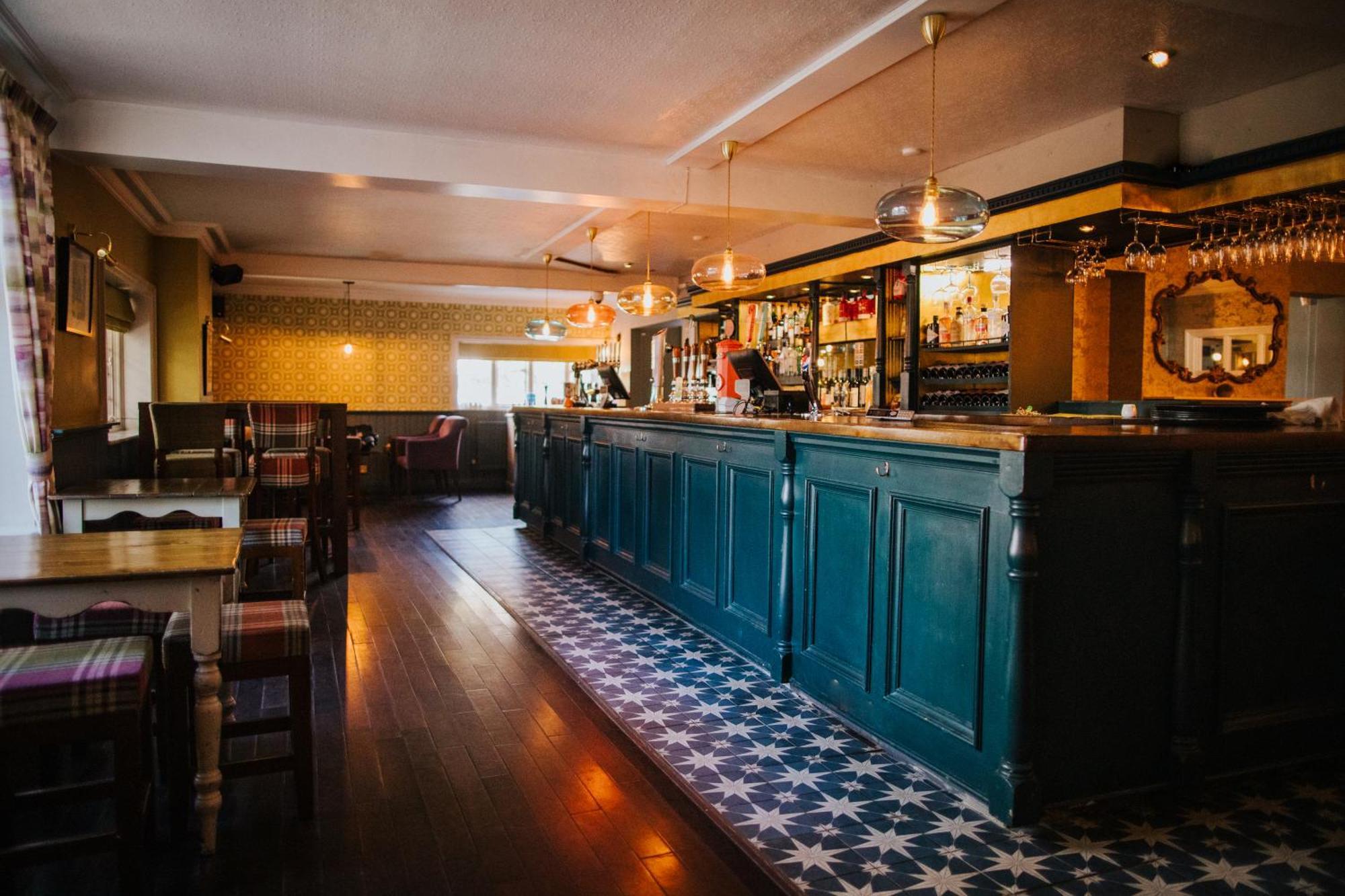 The Devil'S Punchbowl Hotel Hindhead Buitenkant foto